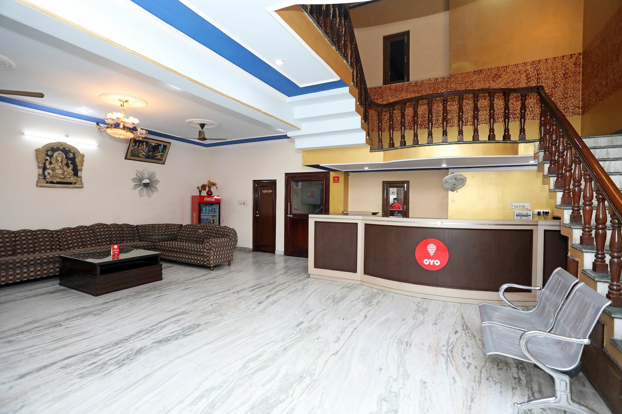 Oyo 10444 Vasundhra Inn Bareilly Exterior photo